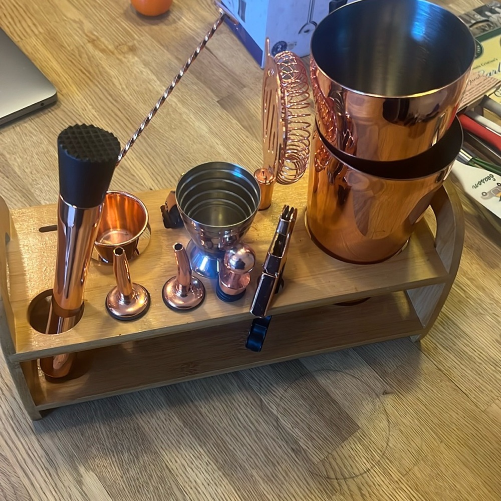 Liquor mixing kit